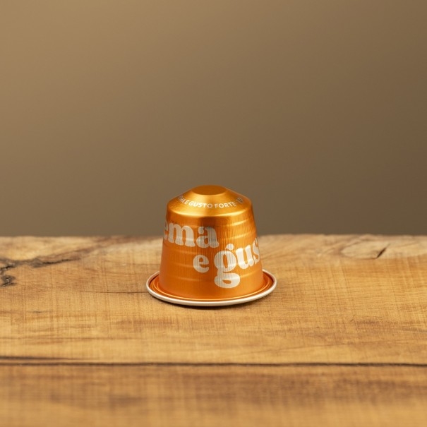 Espresso Caffè Lavazza Crema e Gusto Forte capsule compatibili Nespresso