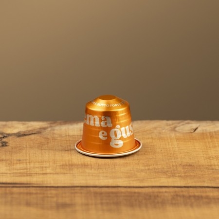 Espresso Caffè Lavazza Crema e Gusto Forte capsule compatibili Nespresso
